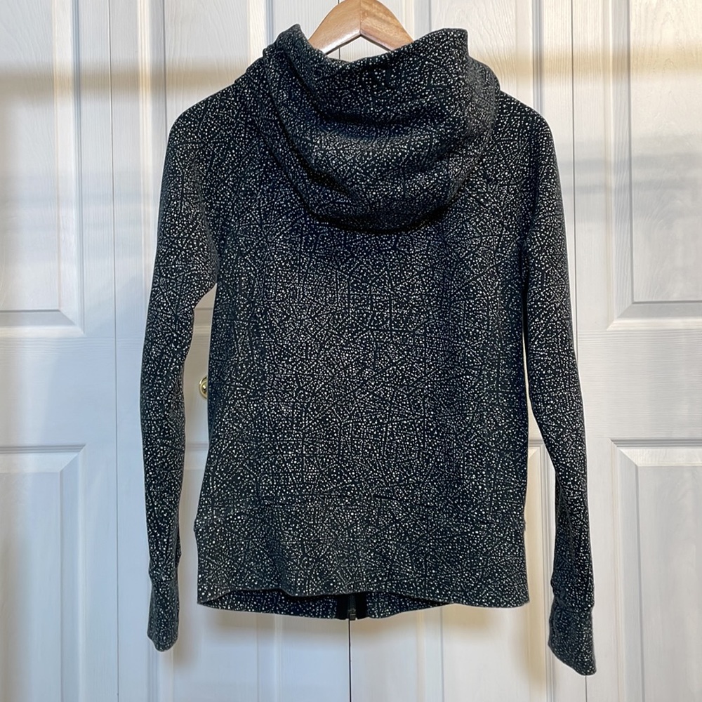 Lululemon Scuba Hoodie Light Cotton Fleece size 6 - Picture 2 of 9